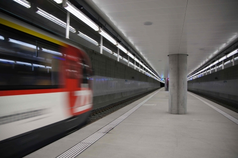 20160909Vetrotech Luzern Stacja kolejowa Allmend small